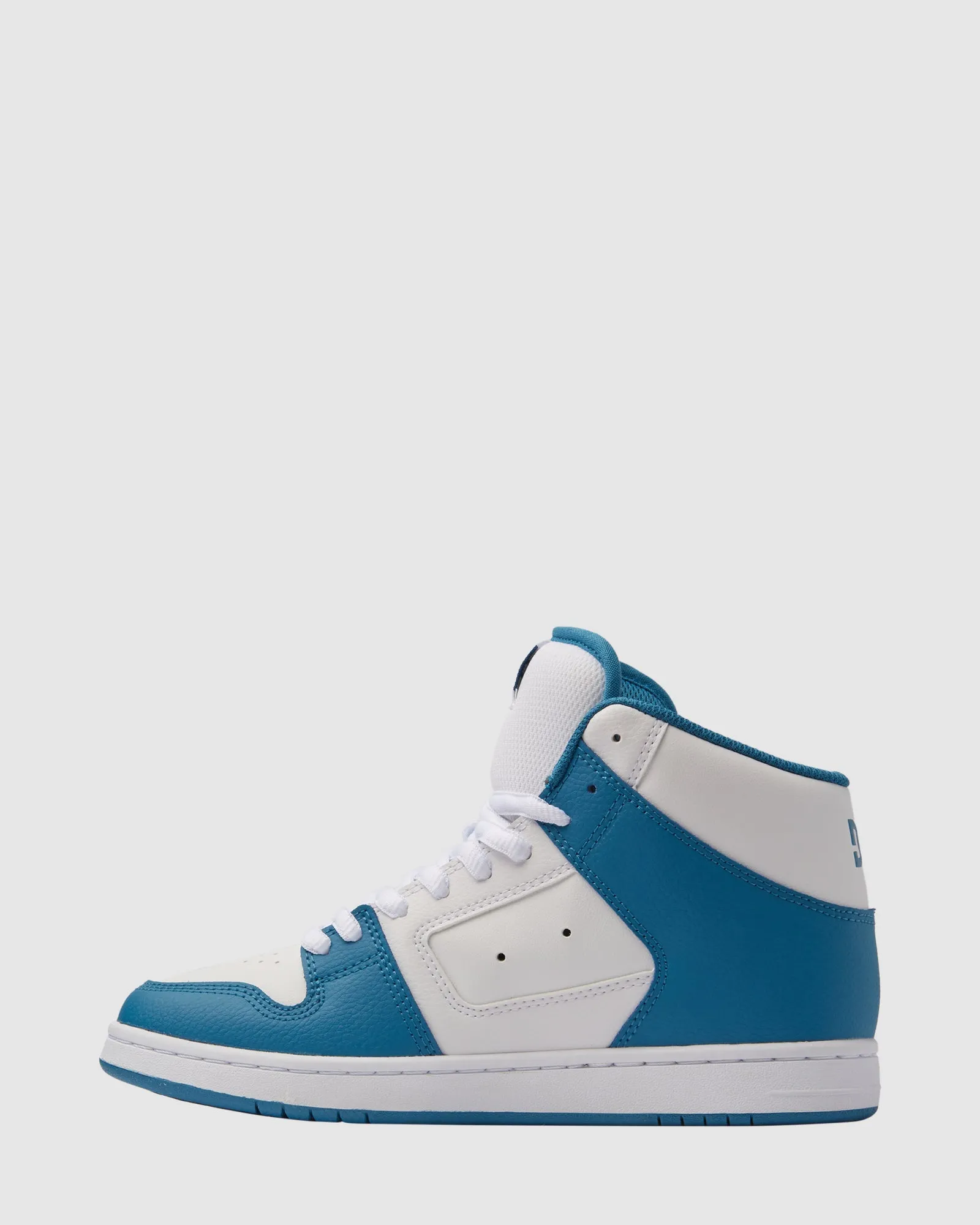 Womens Manteca 4 Hi Skate Shoes